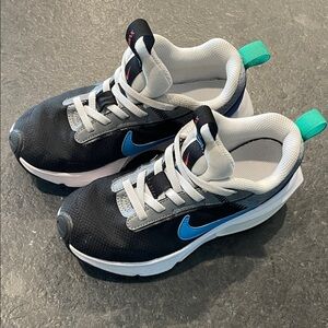 Nike Kids Black and Blue Sneakers